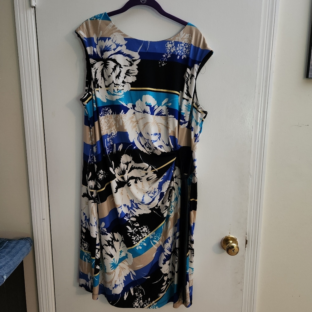 Dressbarn dress with side tie